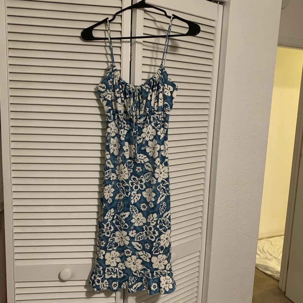 Coconut girl Hawaiian print dress